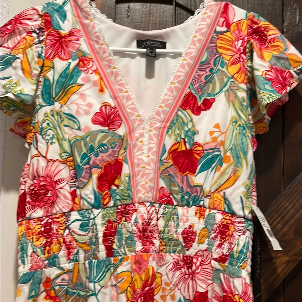 NWT Adrianna Papell Red and Green Flutter Sleeve Maxi Sundress - Picture 4 of 6